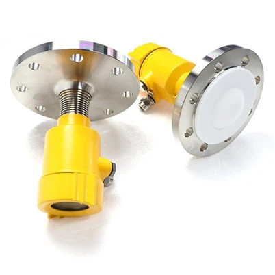 Радарний датчик рівня твердих речовин